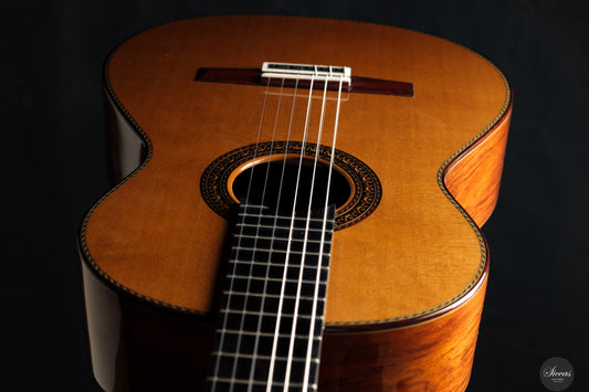Vicente Carrillo - 2025 - Gabriela II Cedar/Madagascar - 64 cm